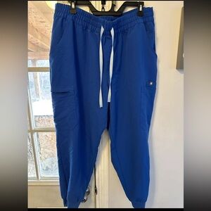 Xl joggers, short. Royal blue